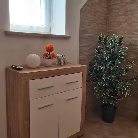 Goga With Pool And Jacuzzi * Labin (Istria)