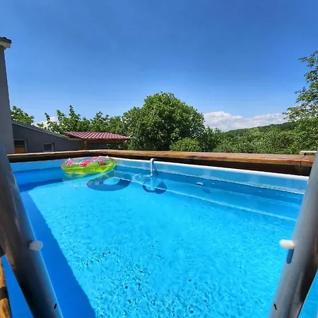 Apartment Goga With Pool And Jacuzzi *