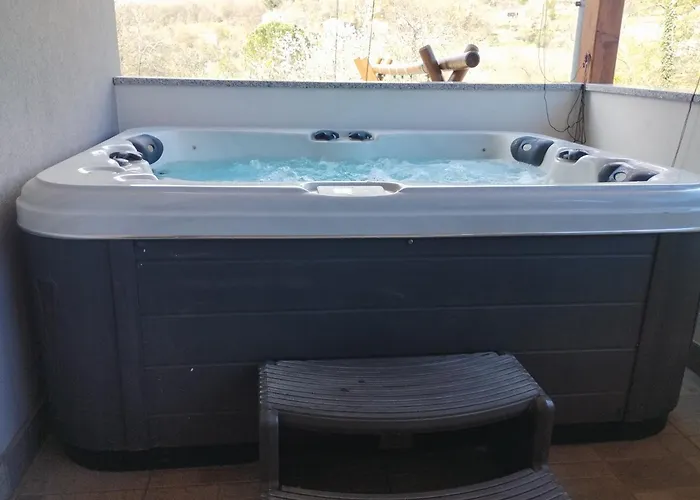 Goga With Pool And Jacuzzi * Labin (Istria)