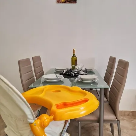 Goga With Pool&jacuzzi * Labin (Istria)