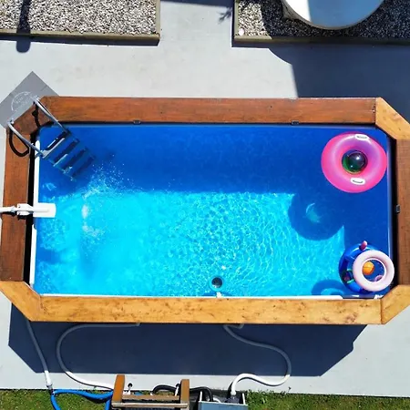Goga With Pool&jacuzzi *